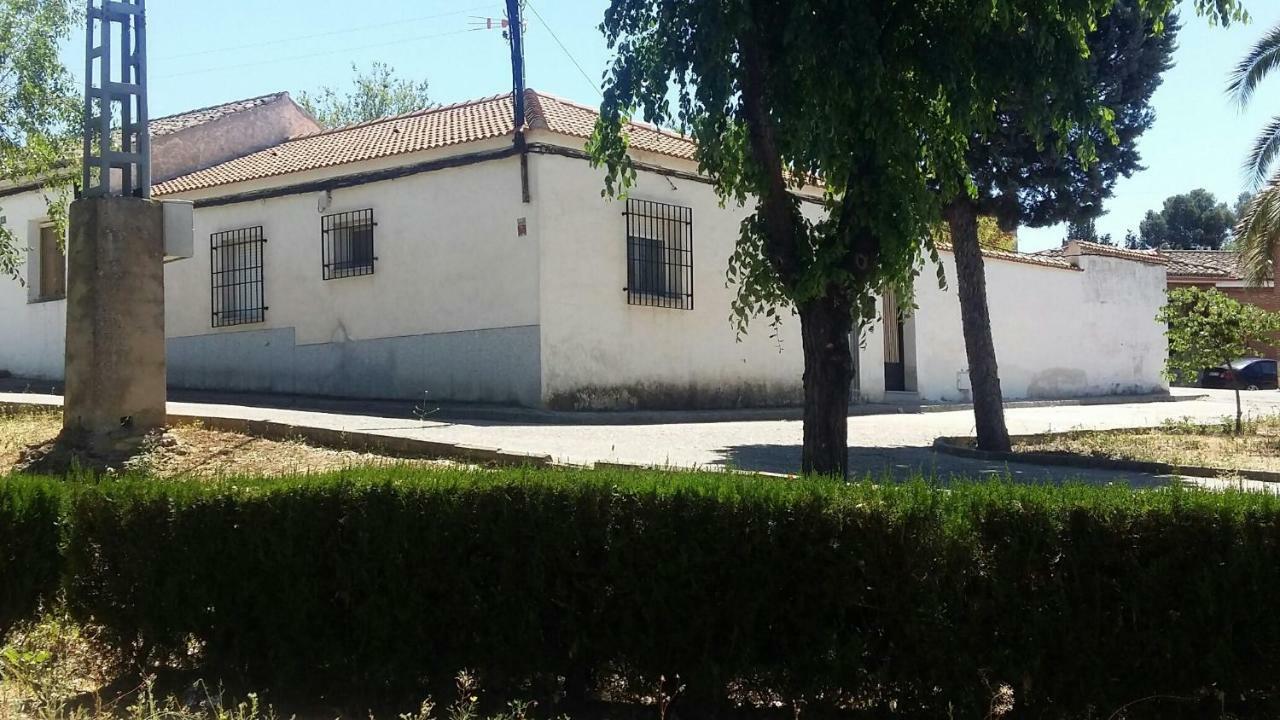 La Casa De La Puebla Villa La Puebla de Montalbán Buitenkant foto